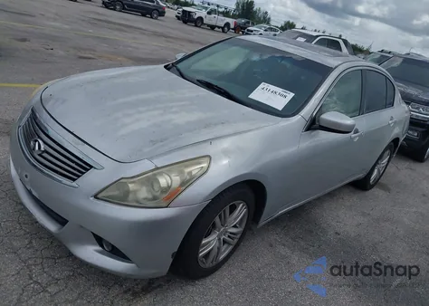 2013 Infiniti G37X z USA, uszkodzony, nr VIN JN1CV6AR4DM355074